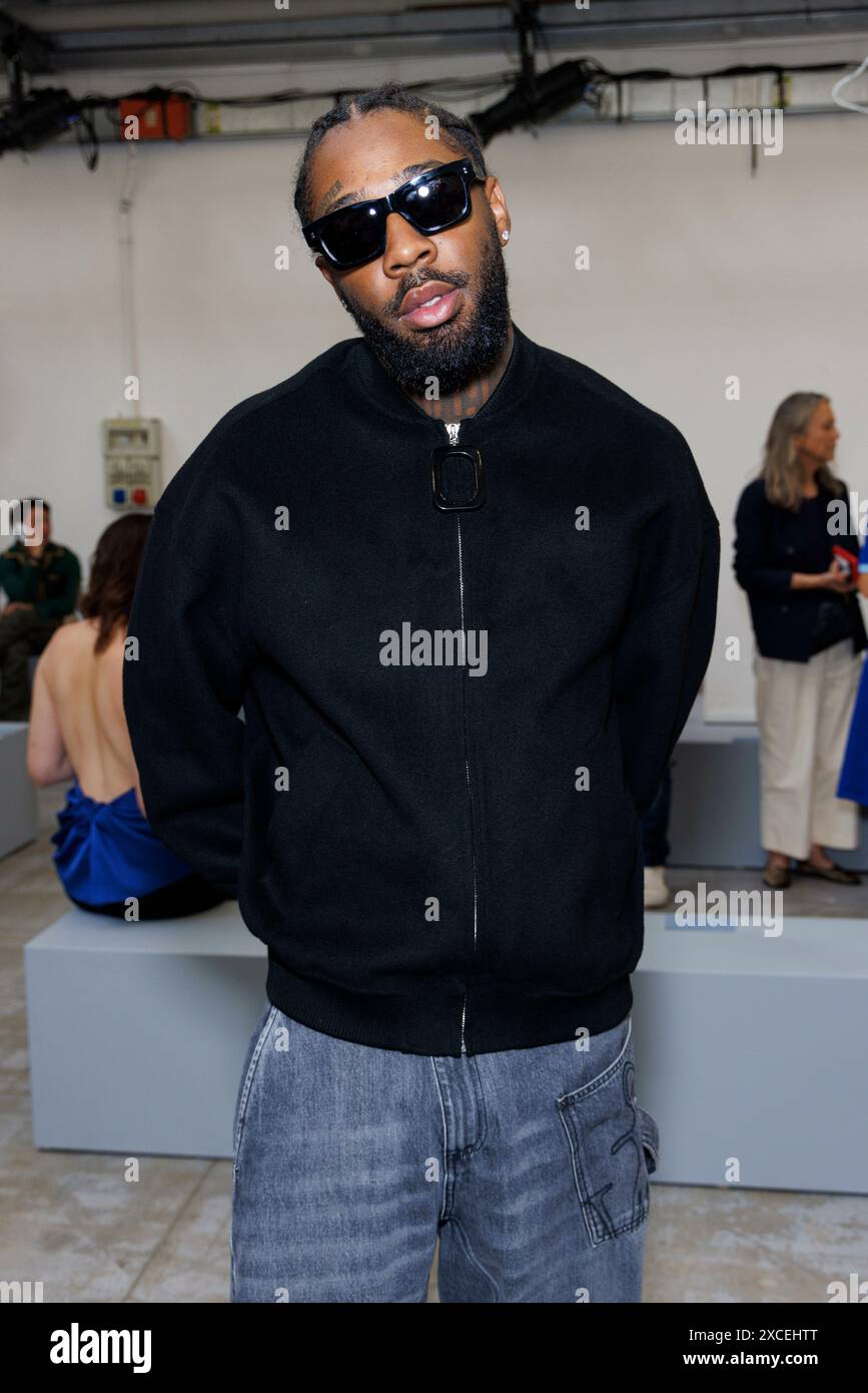 Brent Faiyaz attends JW ANDERSON Spring/Summer 2025 Runway during Milan