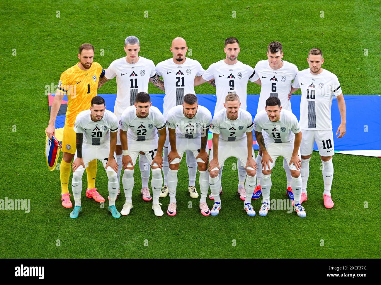 Torwart Jan Oblak Slovenia, Benjamin Sesko Slovenia, Vanja Drkusic