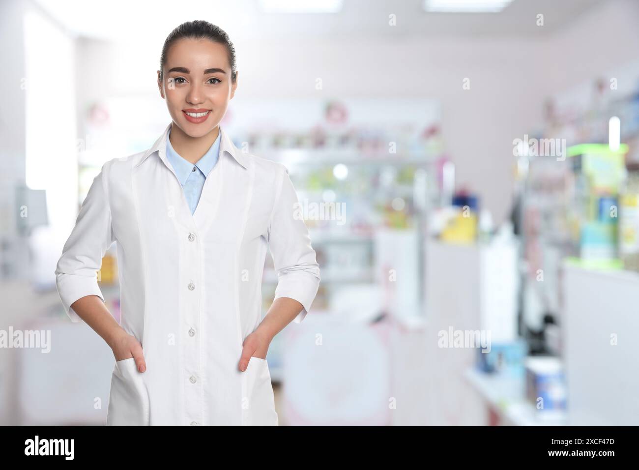 Blurred view female pharmacist hi-res stock photography and images - Alamy