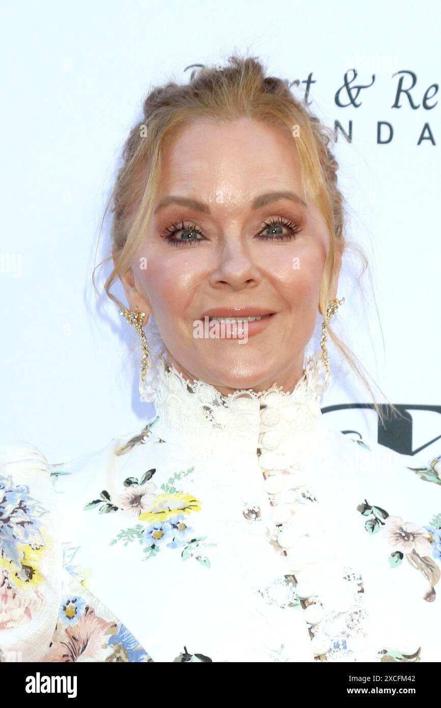 LOS ANGELES - JUN 15: Jill Whelan at the 12th Annual Ed Asner & Friends ...