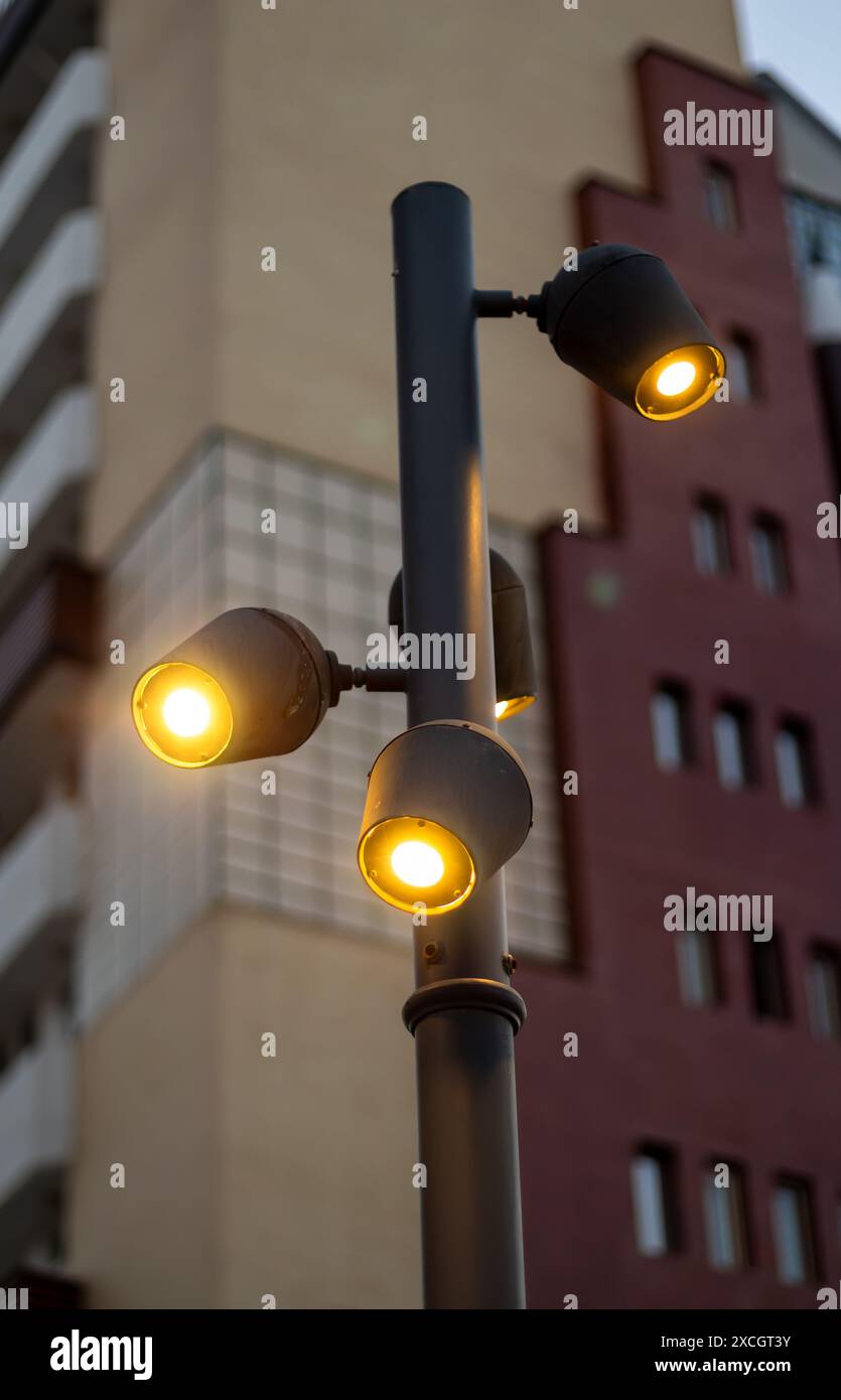 Light of street lamps hi-res stock photography and images - Alamy
