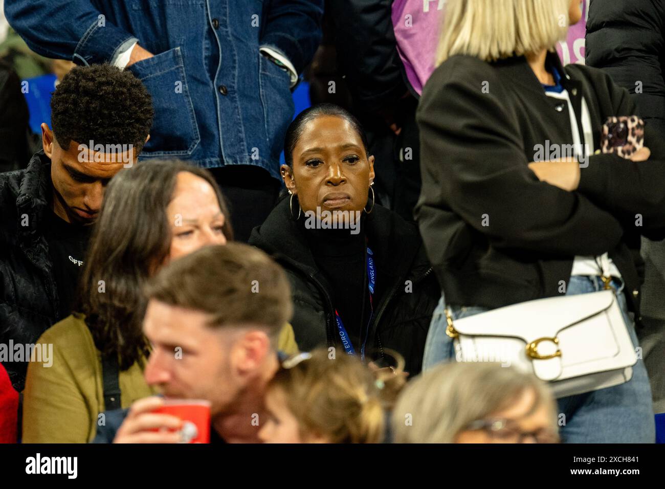 Gelsenkirchen, Germany. 16th, June 2024. The mother of Jude Bellingham ...
