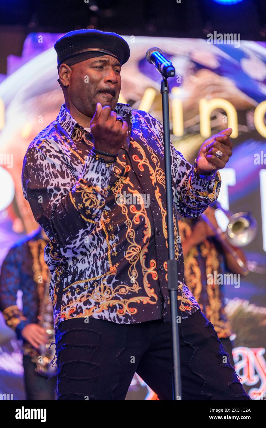 Claude Woods of the Earth, Wind and Fire Expereince performing at 