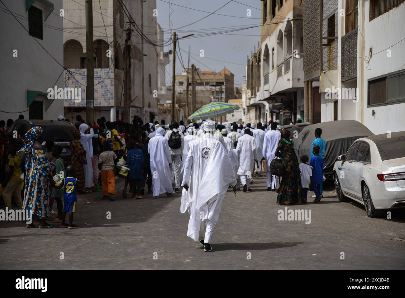 Nicolas Remene / Le Pictorium -  Tabaski Day in Dakar -  17/06/2024  -  Senegal / Dakar  -  Followers of the Layene Senegalese community perform a prayer during Tabaski (Aid al-Adha) celebrations in the popular Yoff district of Dakar, on June 17, 2024. Stock Photo