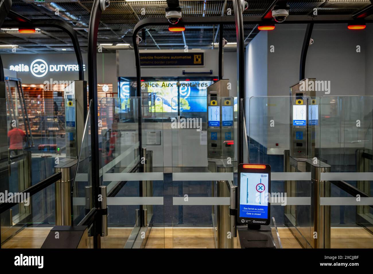 Marseille, France. 14th June, 2024. View of the new customs control zones for travelers. The new Terminal 1 at Marseille-Provence airport, redesigned by architects Foster Partners as part of the Paris 2024 Olympic Games will be open to the public on June 17, 2024. (Credit Image: © Laurent Coust/SOPA Images via ZUMA Press Wire) EDITORIAL USAGE ONLY! Not for Commercial USAGE! Stock Photo