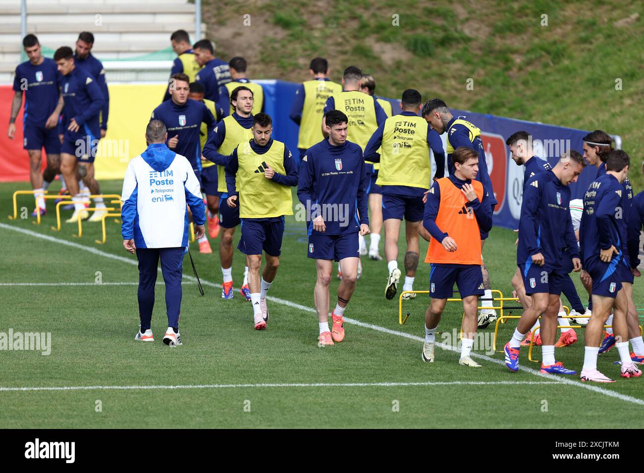 Iserlohn, Germany. 17th June, 2024.  of #2 Italy training session at Hemberg-Stadion on June 17, 2024 in Iserlohn, Germany . Credit: Marco Canoniero/Alamy Live News Stock Photo