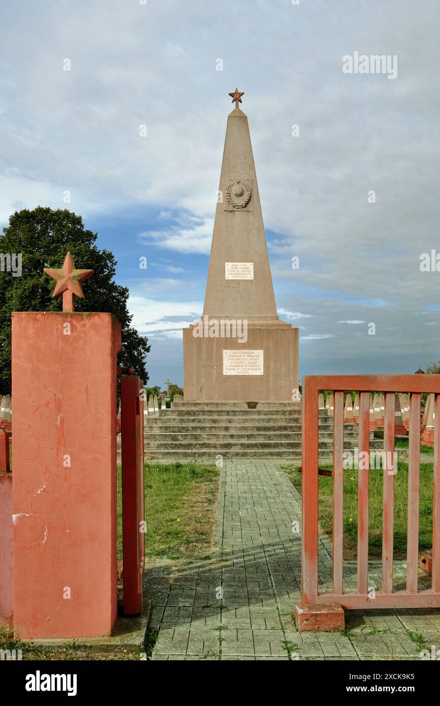 Soviet army cemetery hi-res stock photography and images - Alamy