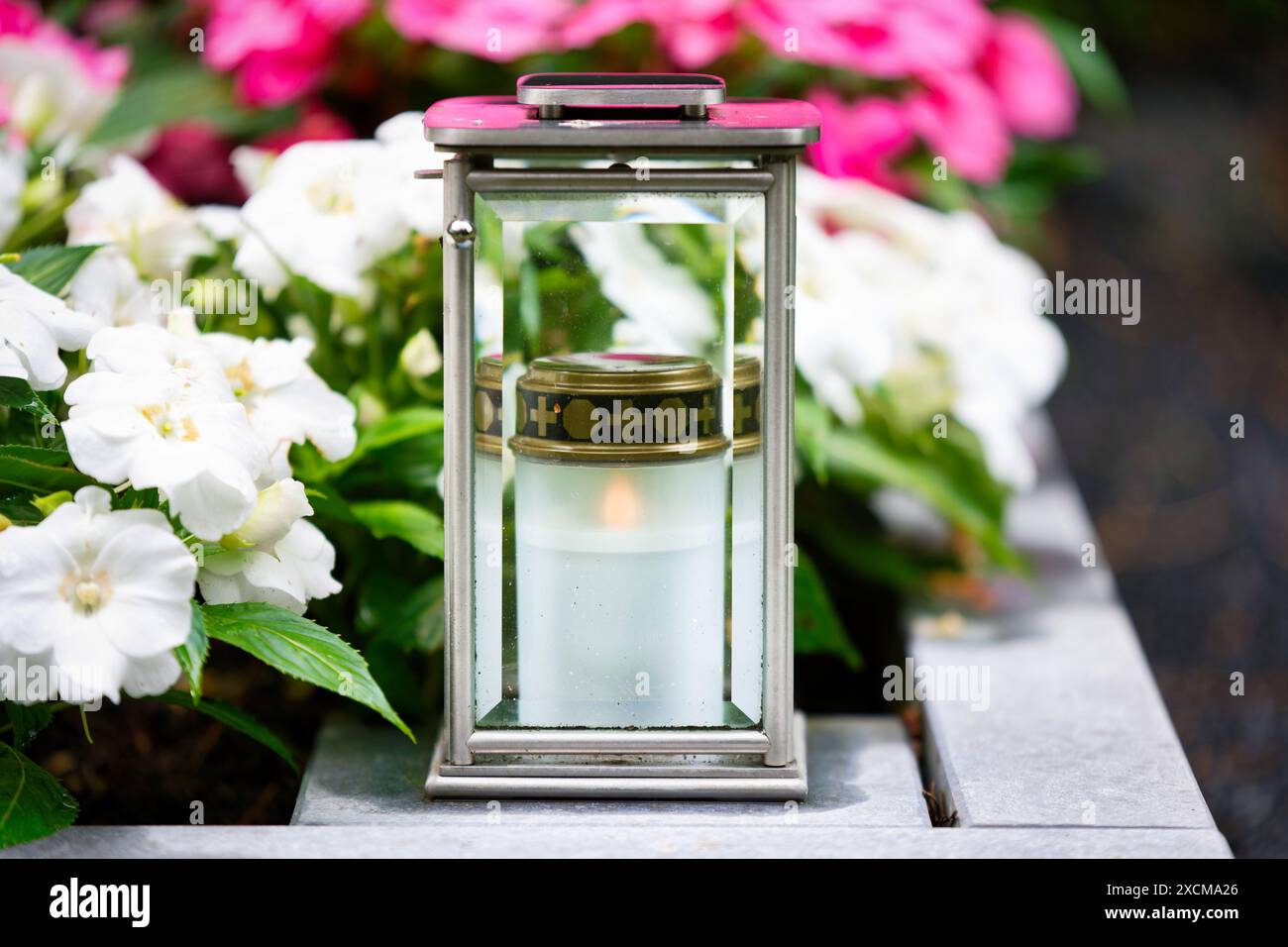 Modern metal grave lantern hi-res stock photography and images - Alamy