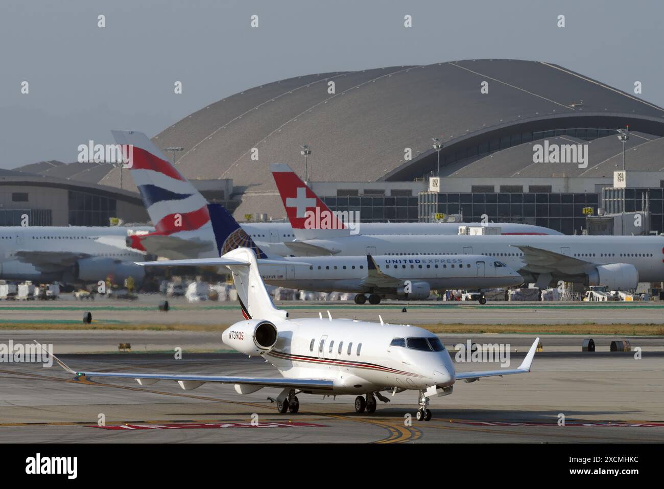 Bombardier challenger hi-res stock photography and images - Alamy
