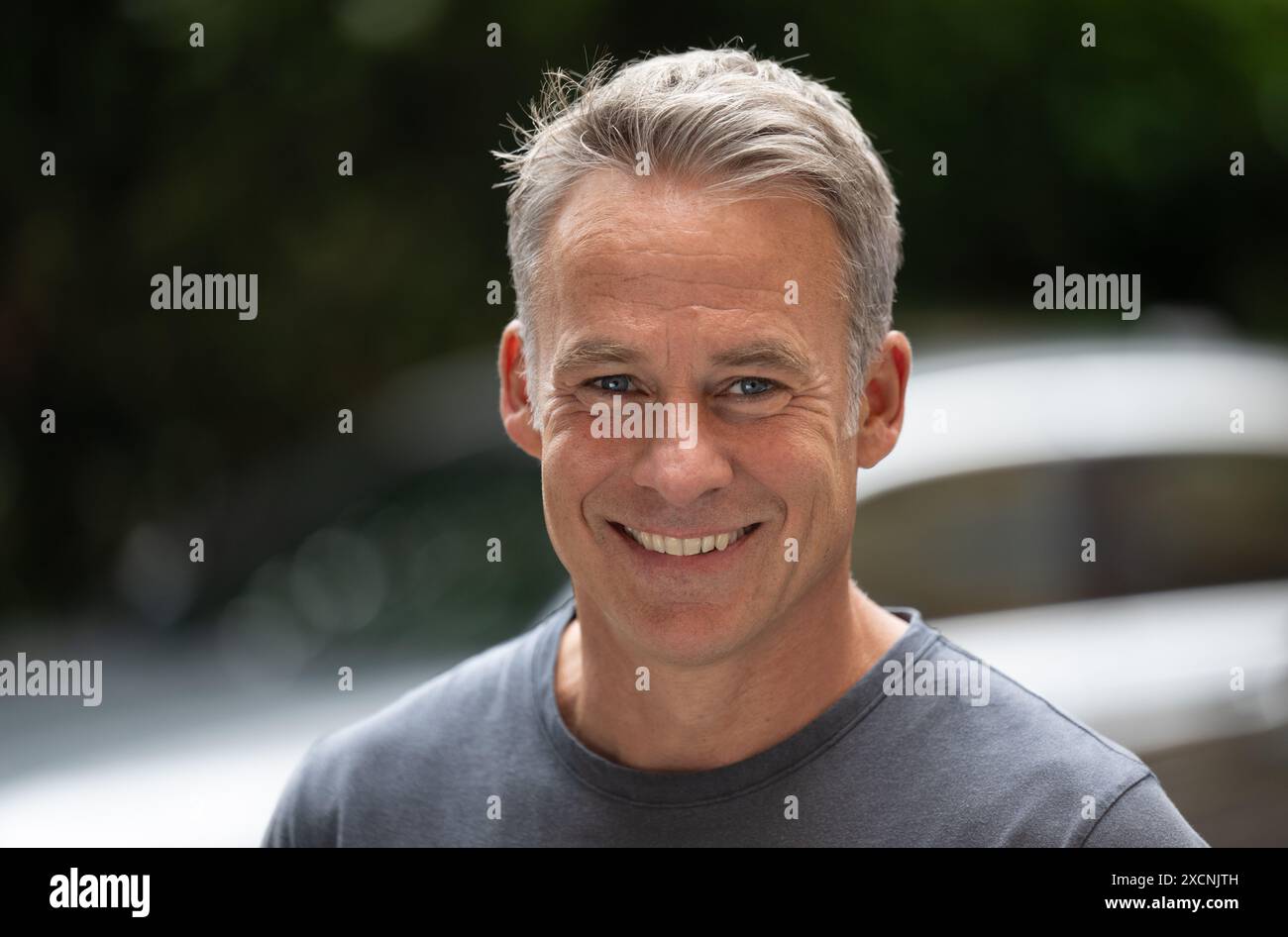 Soko (singer) visual data 2