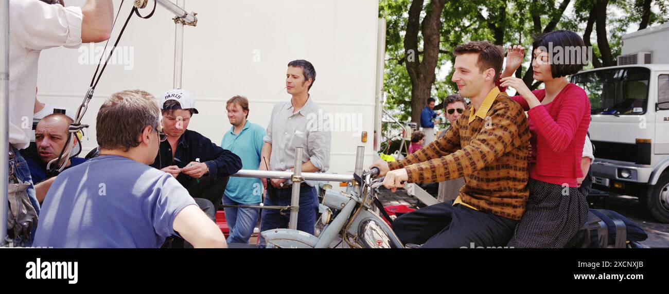 Amelie audrey tautou mathieu kassovitz hi-res stock photography and ...
