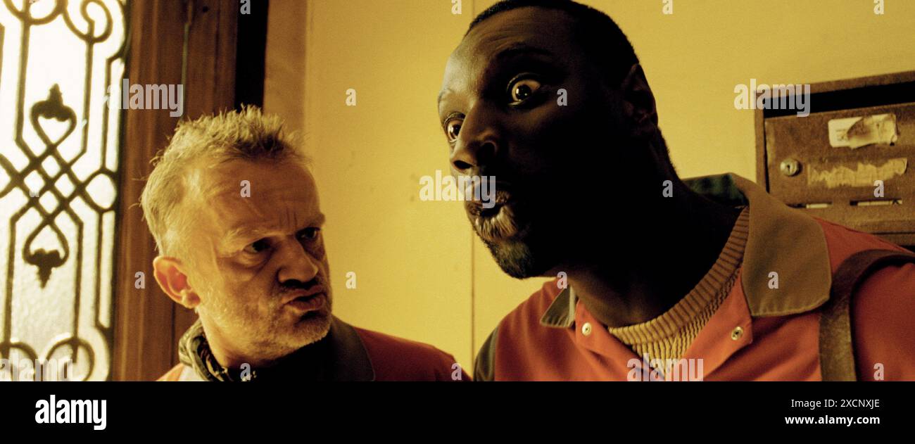 Micmacs à tire-larigot  Year : 2009 France Director : Jean-Pierre Jeunet Dominique Pinon, Omar Sy Stock Photo