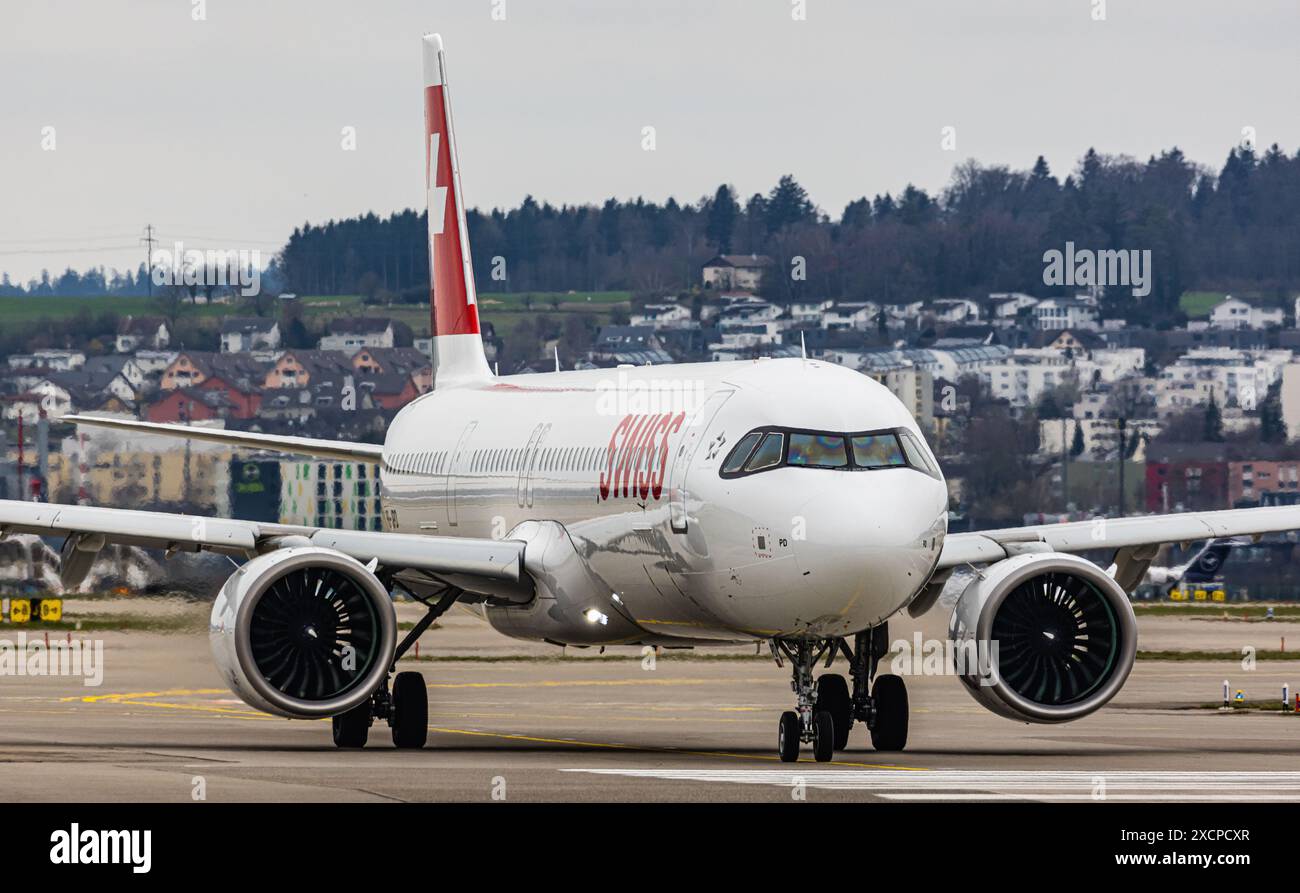 The Airbus A321-271NX operated by Swiss International Airlines is
