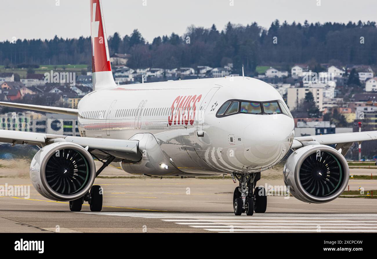 The Airbus A321-271NX operated by Swiss International Airlines is