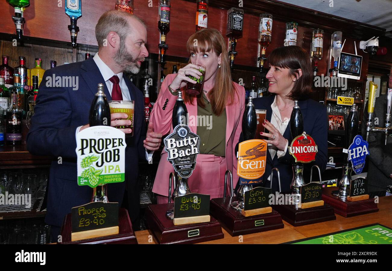 Deputy Labour leader Angela Rayner (centre) and shadow chancellor ...