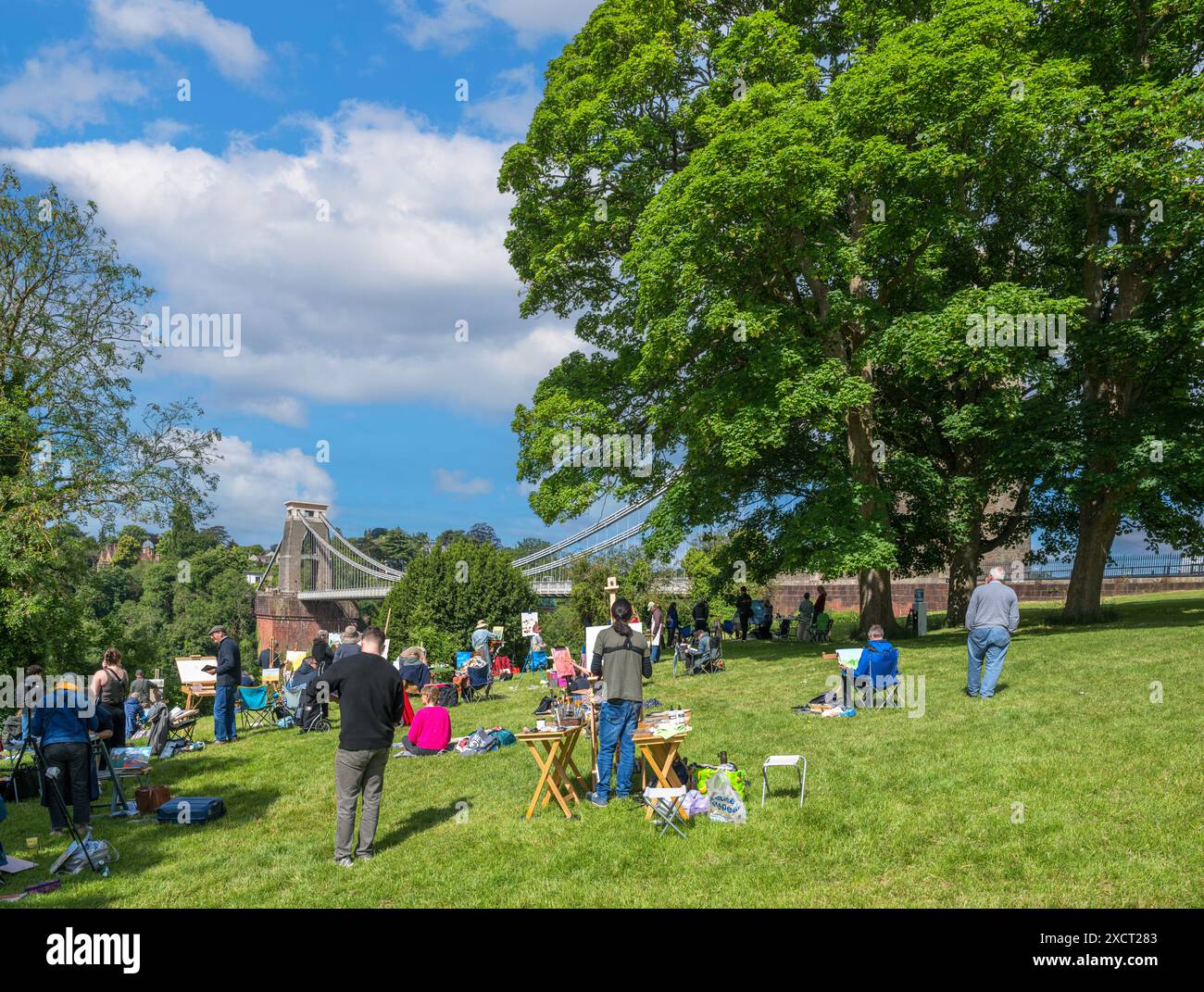 Artists painting the Clifton Suspension Bridge, Clifton, Bristol, England, UK Stock Photo