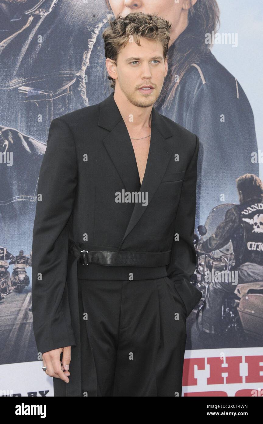 The bikeriders austin butler hi-res stock photography and images - Alamy