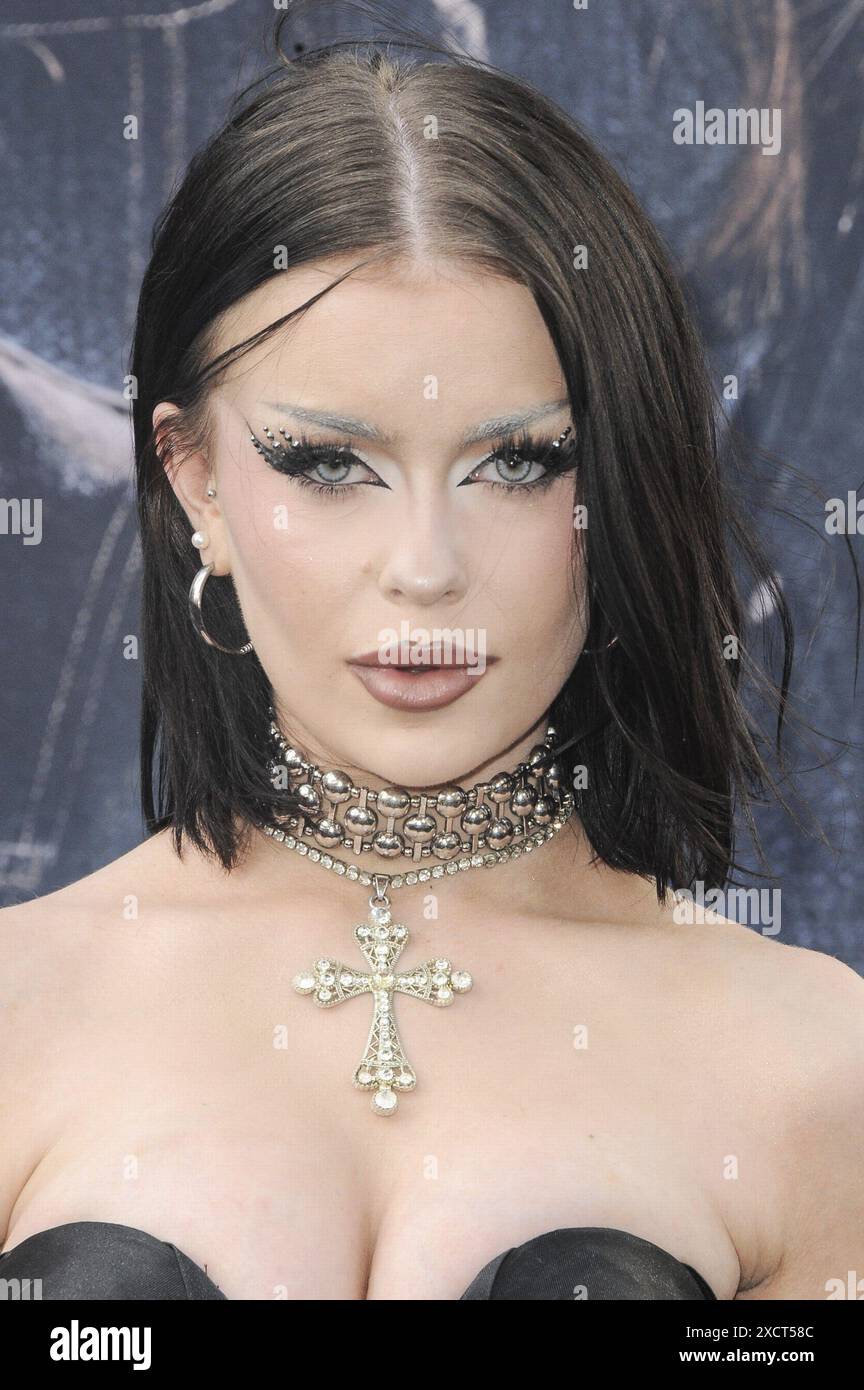 Emma Norton at arrivals for THE BIKERIDERS Premiere, TCL Chinese