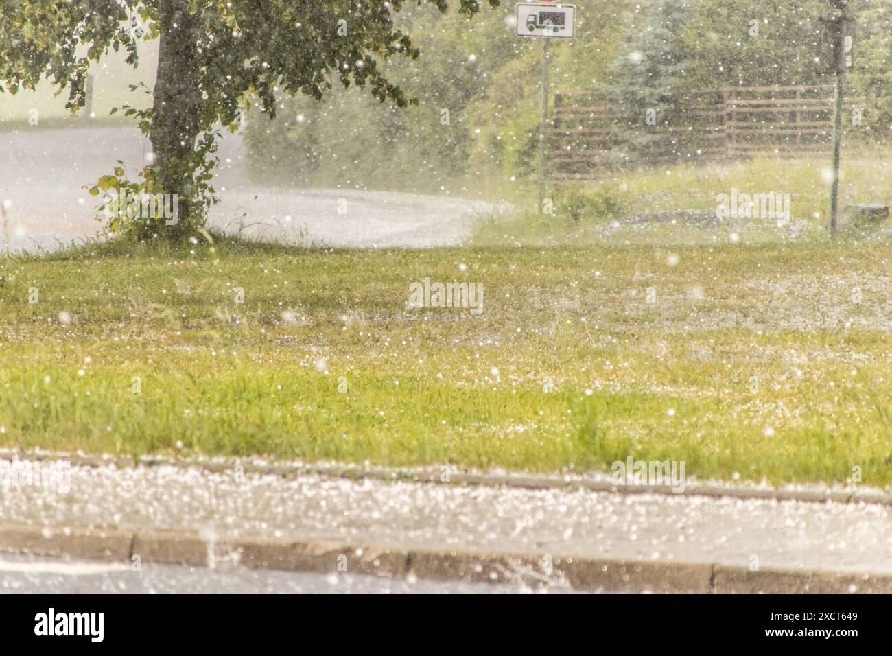 240618Hagelunwetter News ID EN 20240618 Superzelle überquert
