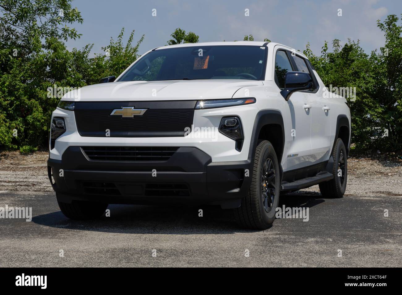 Plainfield June 16 2024 Chevrolet Silverado Ev Electric Truck Display Chevy Offers The Plainfield June 16 2024 Chevrolet Silverado Ev Electric Truck Display Chevy Offers The