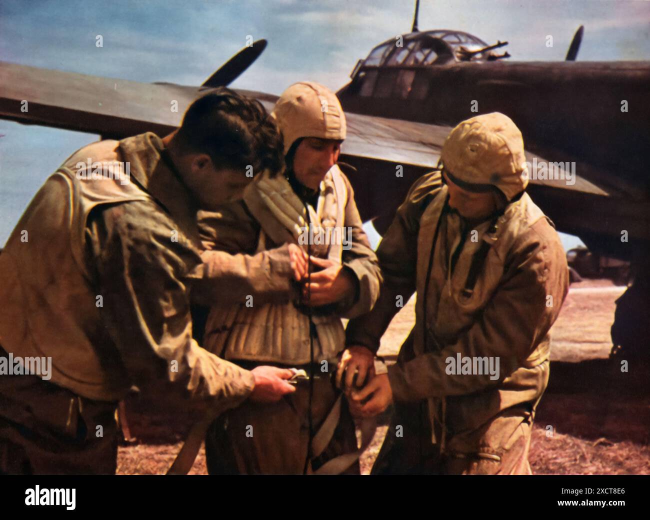 Aircrew survival equipment hi-res stock photography and images - Alamy