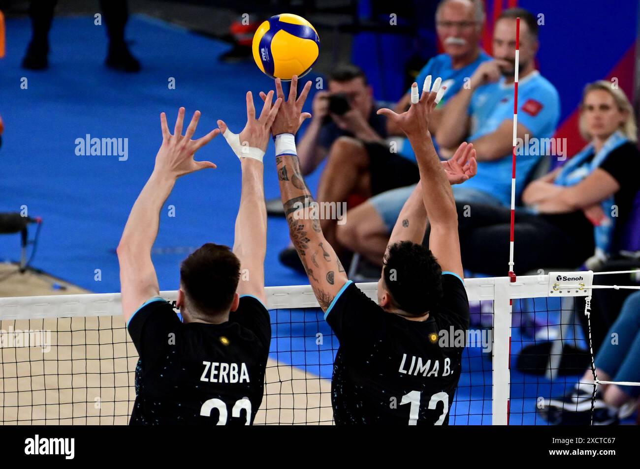 Ljubljana, Slovenia. 18th June, 2024. Ljubljana, Slovenia, June 18st 2024: Nicolas Zerba of Argentina (L) and Bruno Lima of Argentina (R)in action during the FIVB Men's Volleyball Nations League match between Slovenia and Argentina at Arena Stozice, Ljubljana, Slovenia. (Igor Kupljenik/SPP) Credit: SPP Sport Press Photo. /Alamy Live News Stock Photo