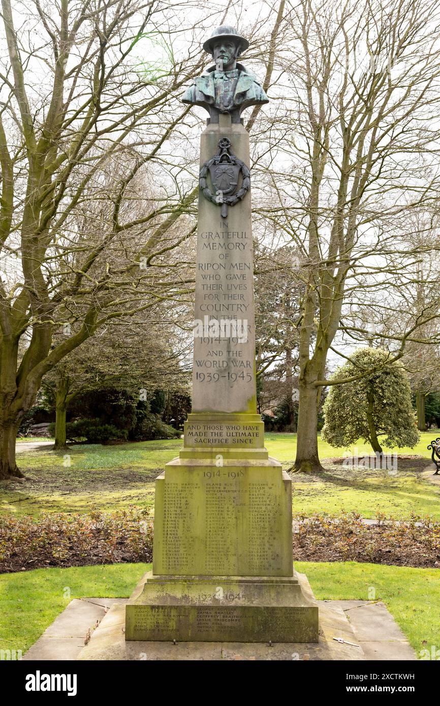 War Memorial in memory of the men who died serving in the First and Second World Wars in Ripon, England. The memorial is in Ripon Spa Gardens. Stock Photo