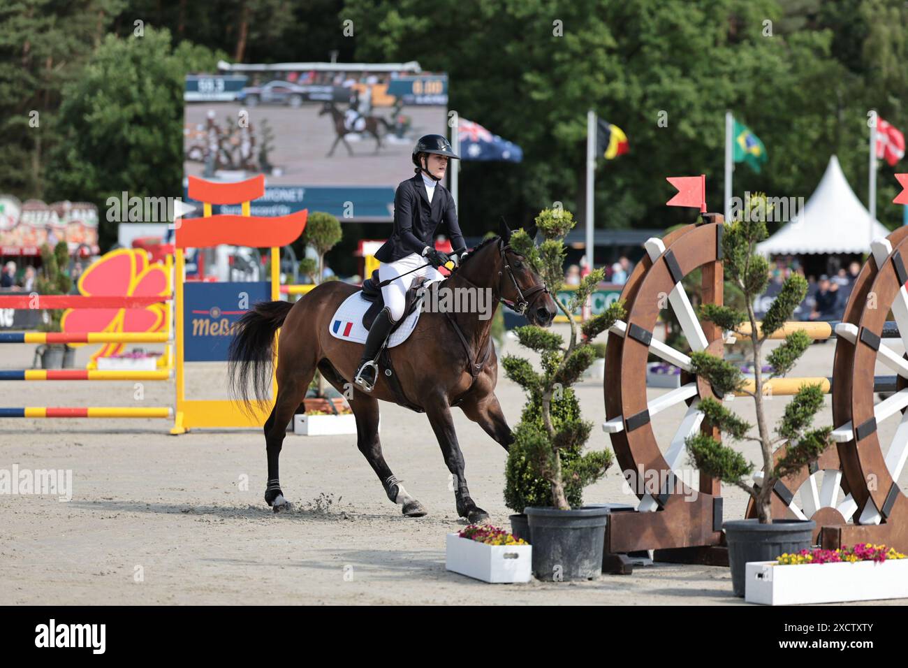 Julie of France with Sursumcord'Or during the CCI5* showjumping