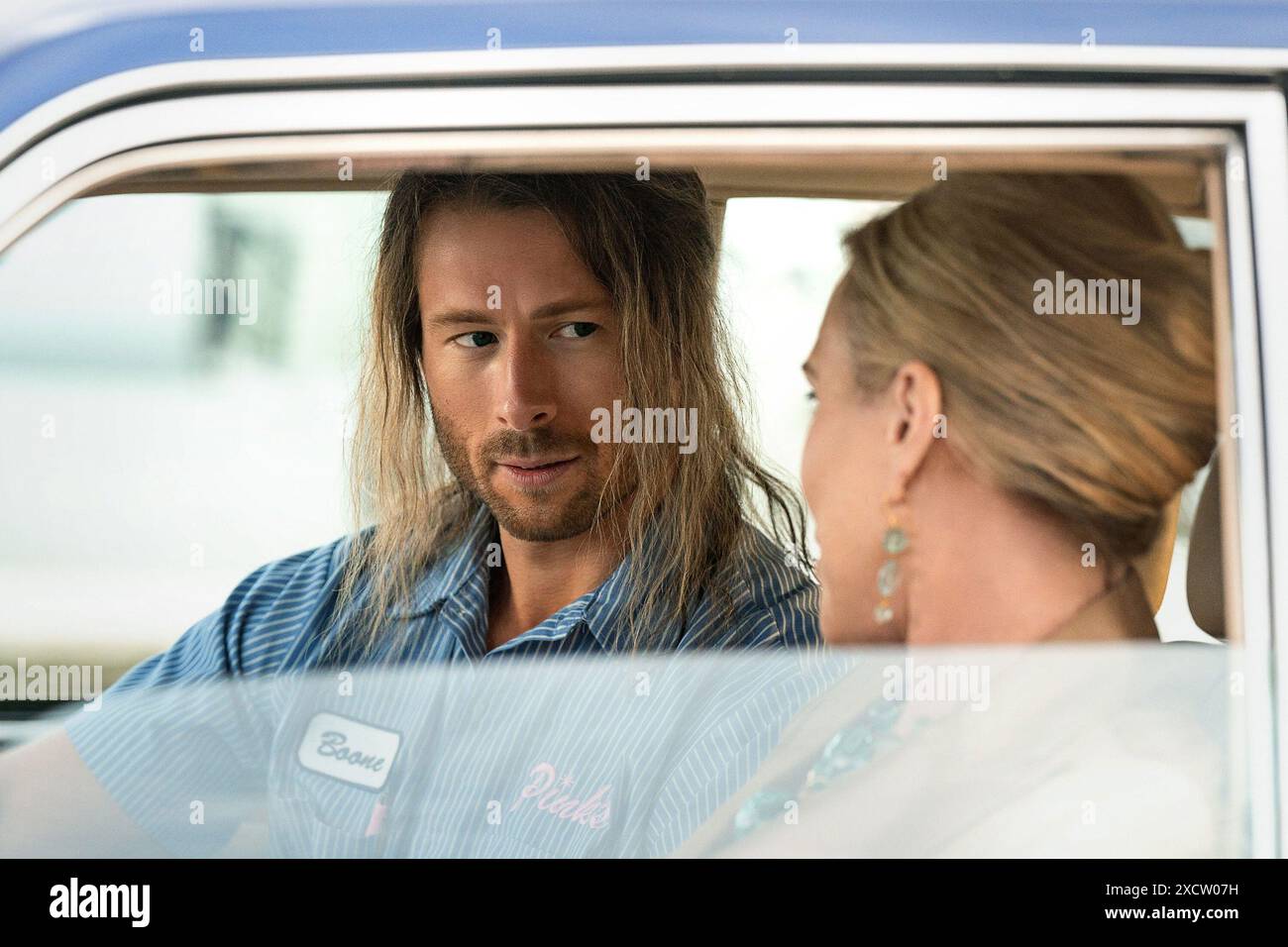 HIT MAN, from left Glen Powell, JoAnn Robinson, 2023. ph