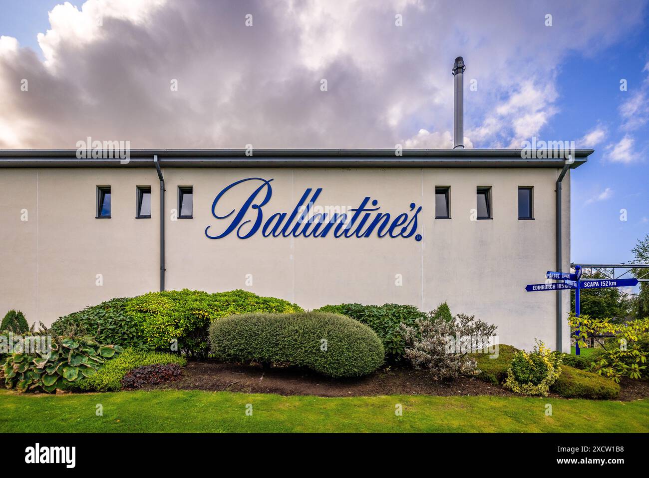 Ballantine's distillery hi-res stock photography and images - Alamy