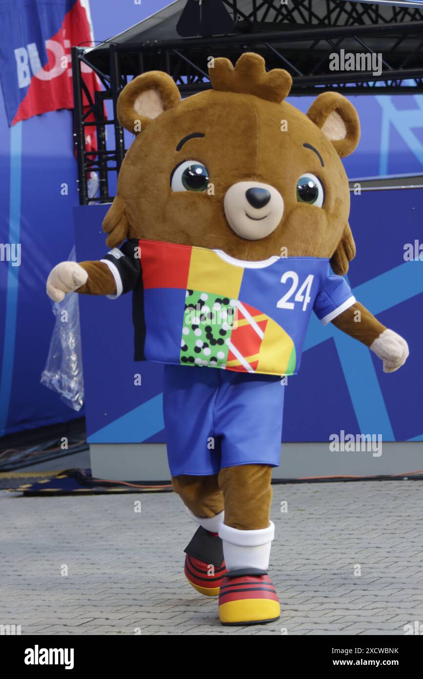Euro 2024 germany mascot hi-res stock photography and images - Alamy