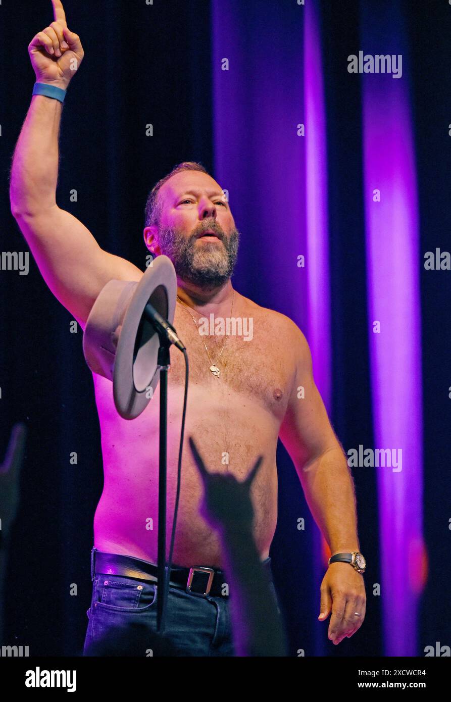 Bert Kreischer Ga. 18th June, 2024. Bert Kreischer on stage for Bert Kreischer Stand