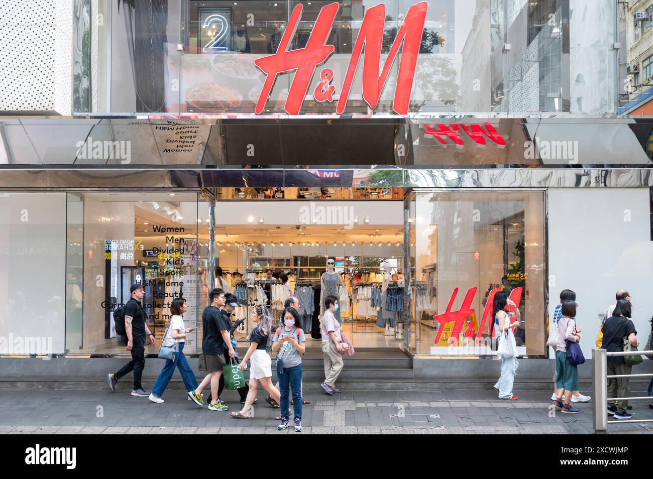 H&m hennes & mauritz limited hotsell