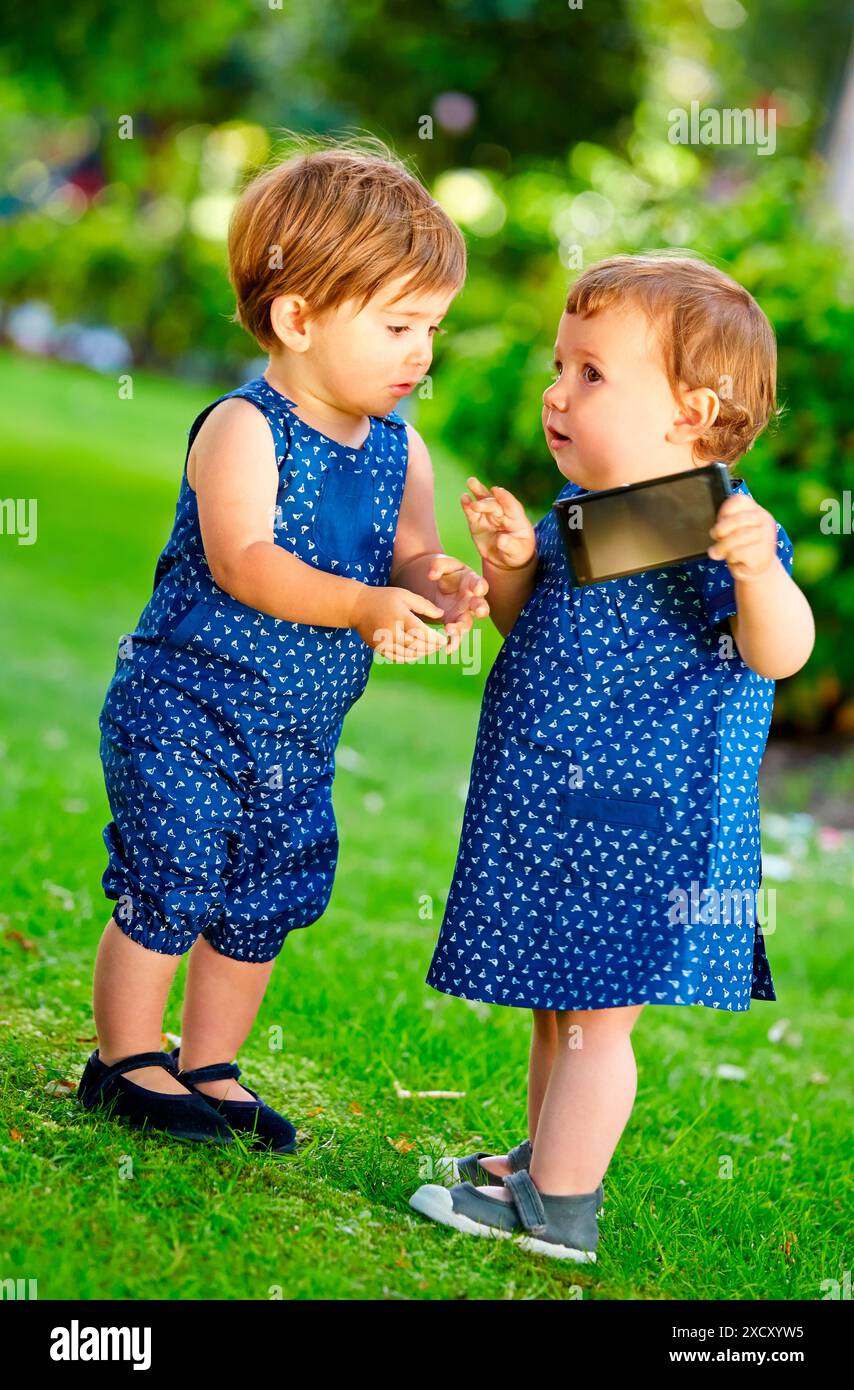 Girls on gardens hi-res stock photography and images - Alamy