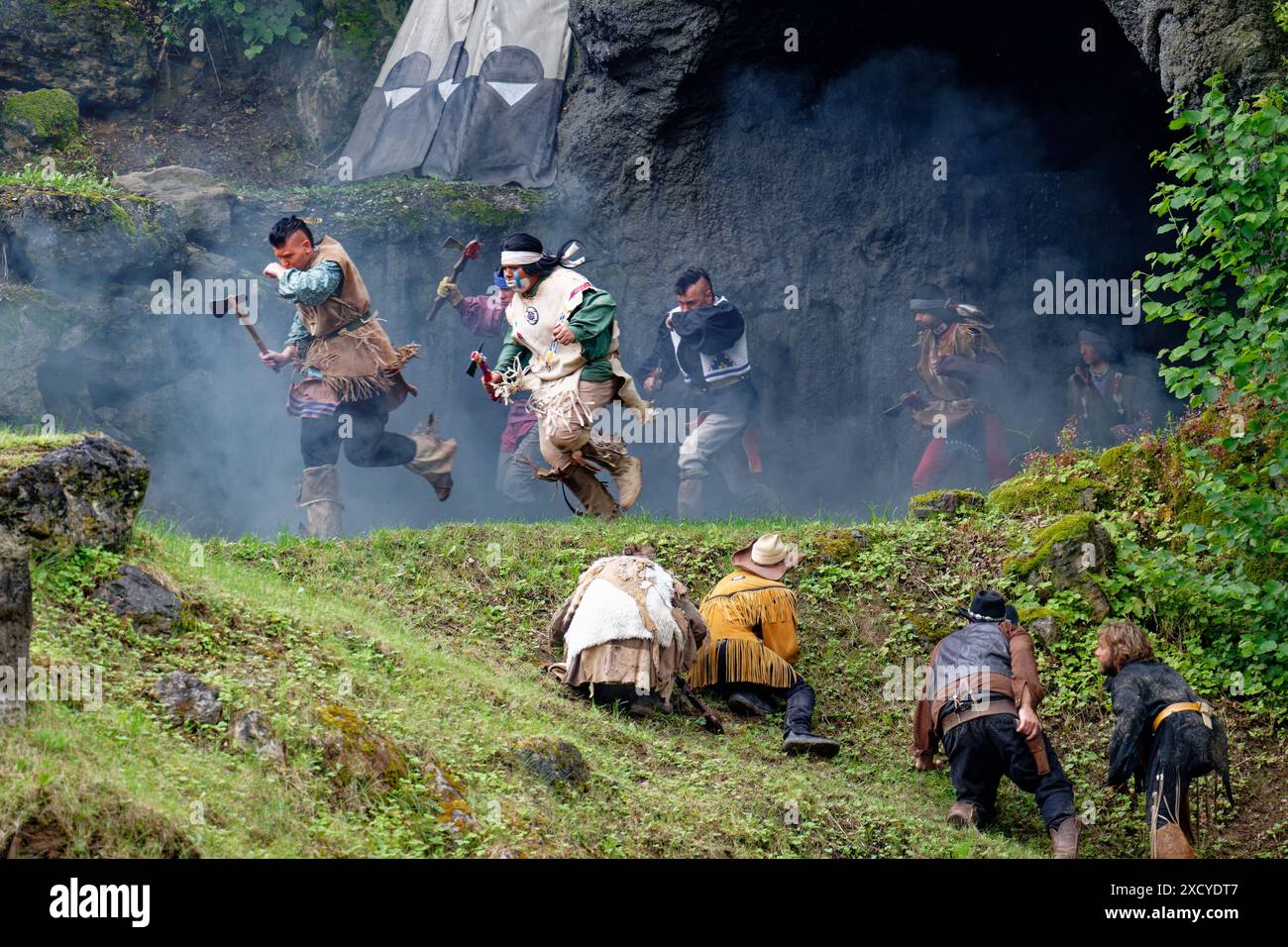 19 June 2024, North Rhine-Westphalia, Lennestadt (Elspe): Actors ...