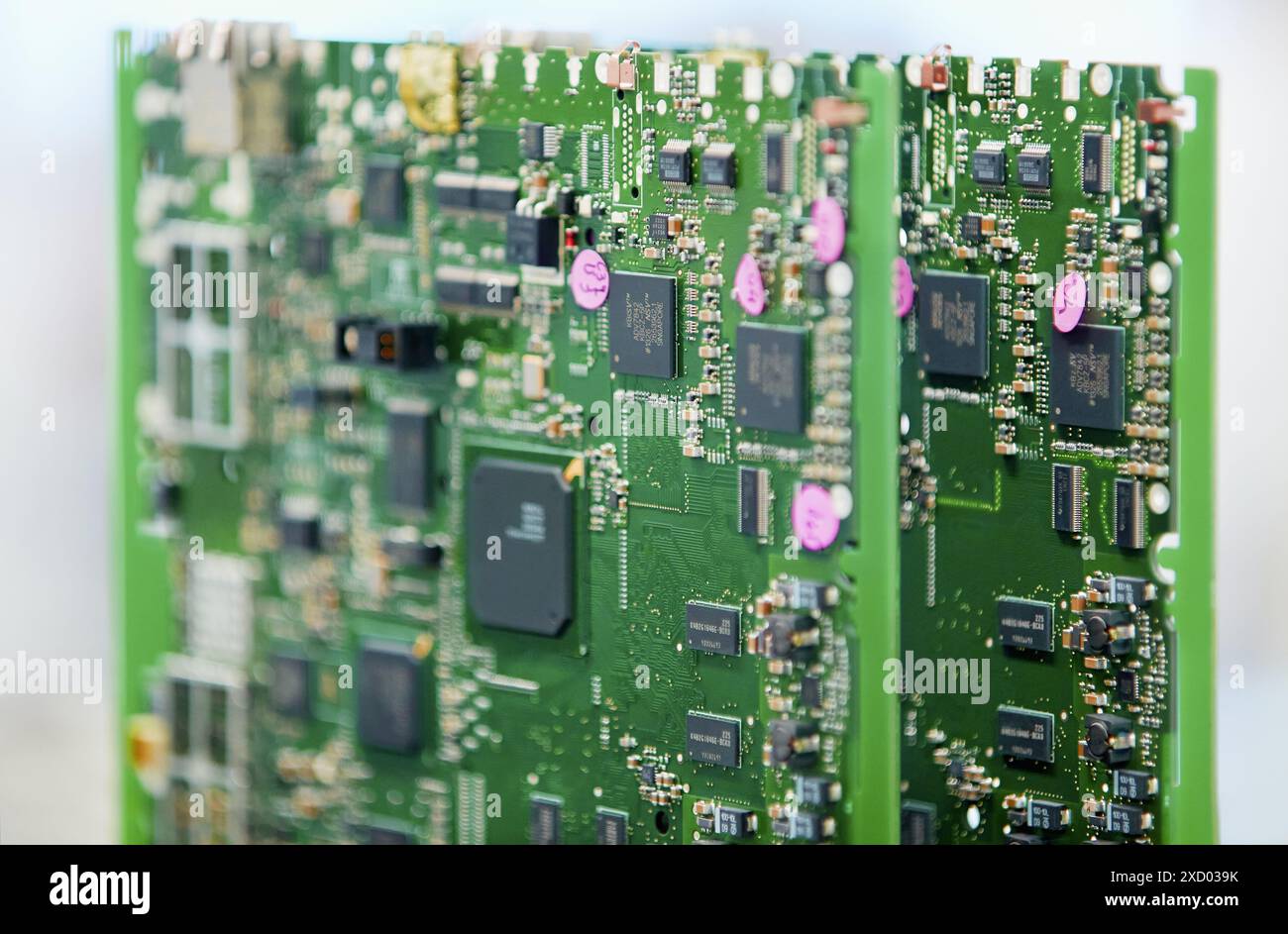Circuit board manufacturing hi-res stock photography and images - Alamy