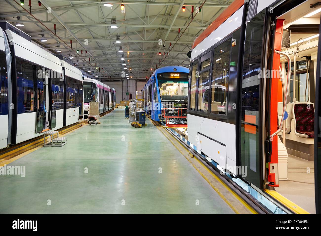 Car assembly plants hi-res stock photography and images - Alamy