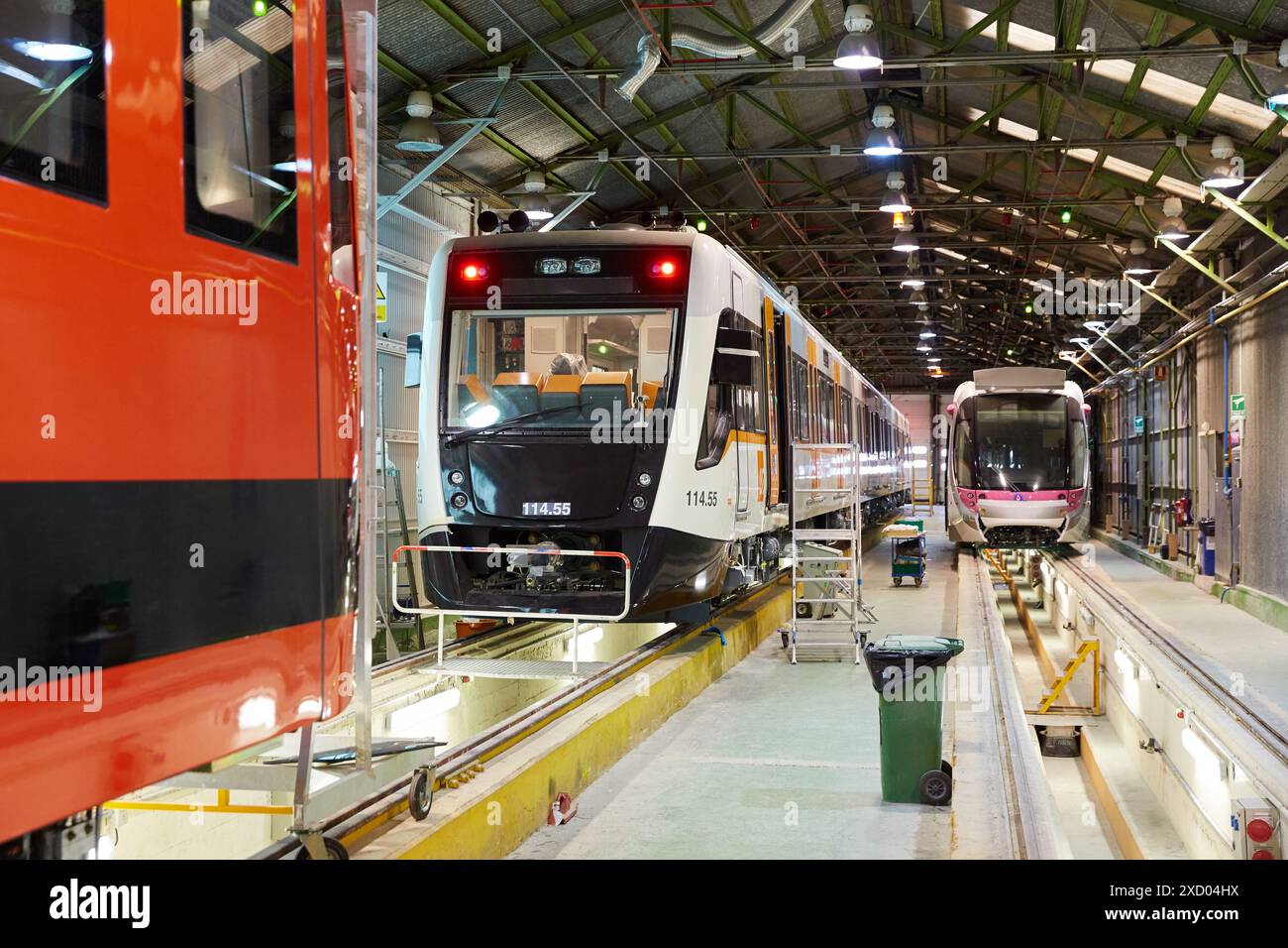 Carriage assembly shop interior hi-res stock photography and images - Alamy