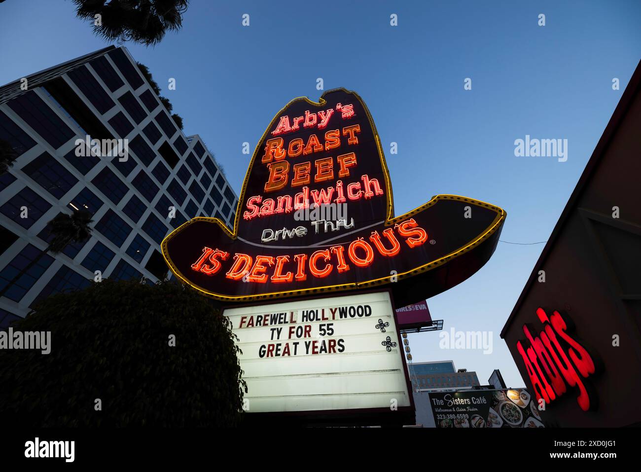USA アービーズ　巨大看板 Arbys usa sign hi-res stock photography and images - Alamy