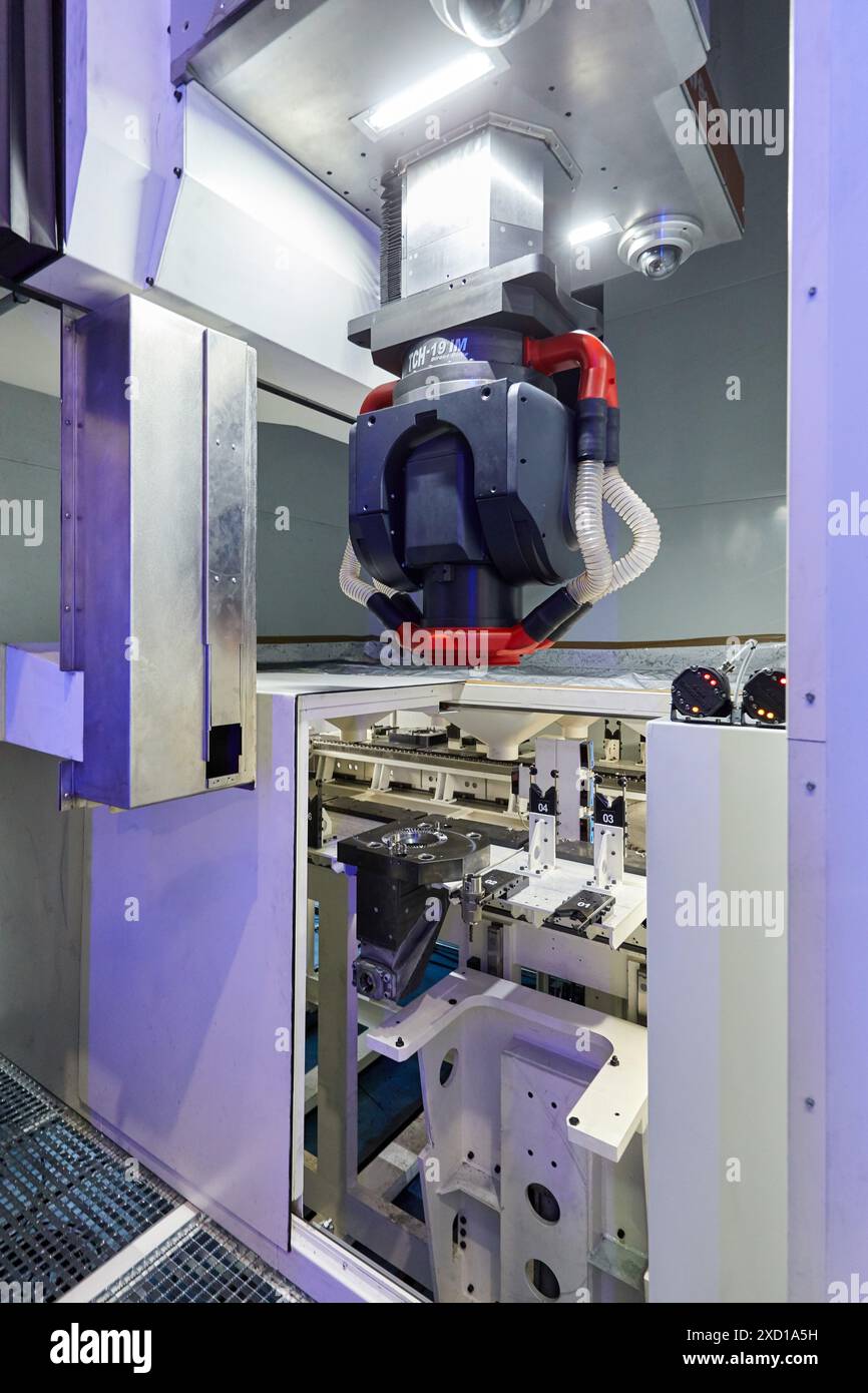 Machining Centre, CNC, Vertical turning and Milling lathe. Design ...