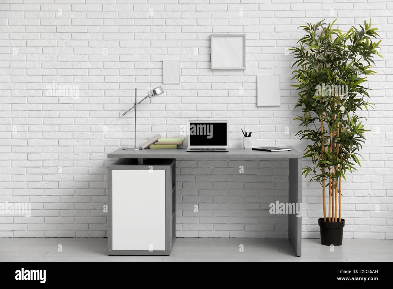 Modern stylish workplace houseplant hi-res stock photography and images ...