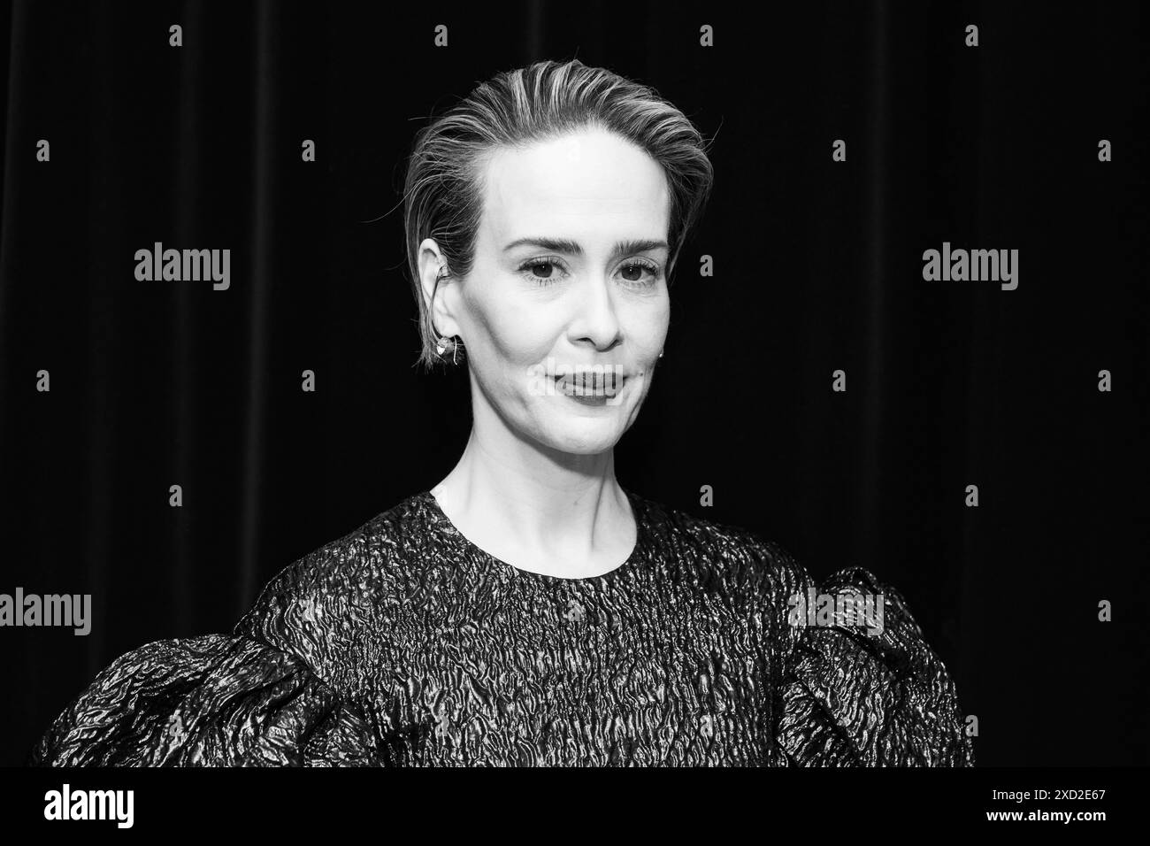 Actress sarah paulson Black and White Stock Photos & Images - Alamy