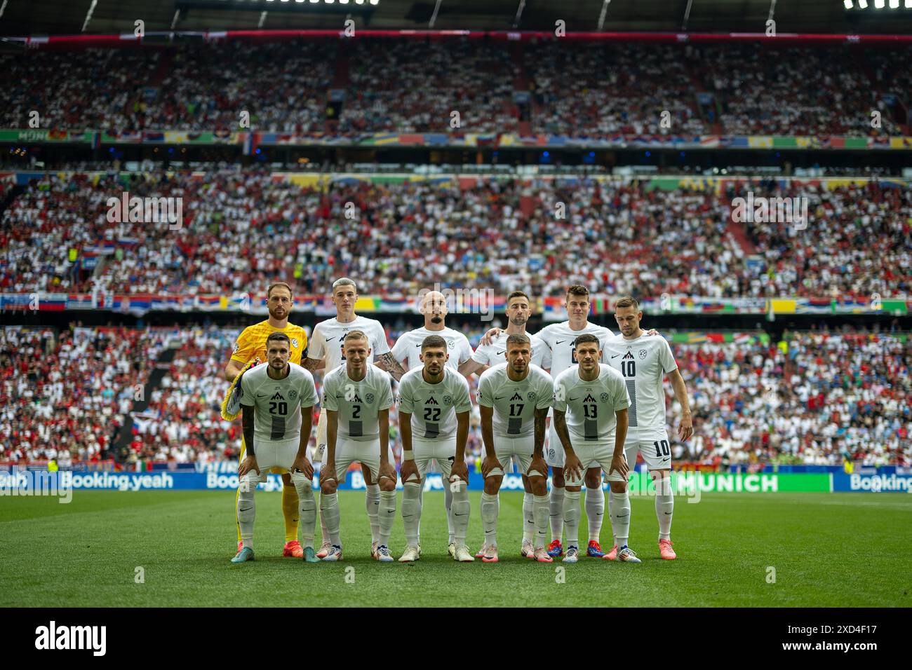  Startelf Slowenien, GER, Slowenien (SVN) vs. Serbien (SRB), Fussball 