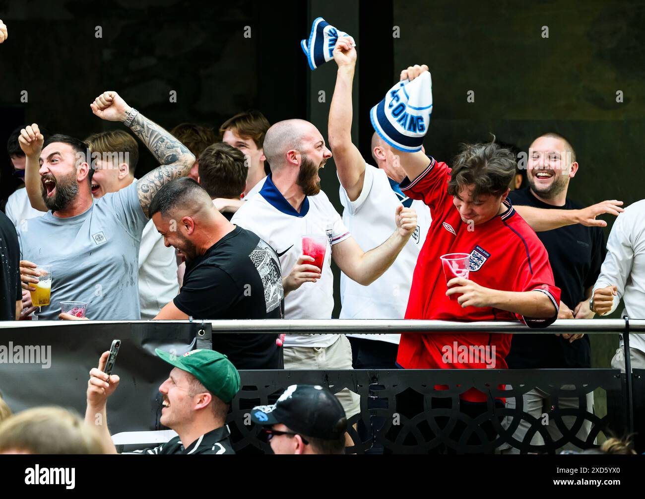 4the fans fan park in greenwich hi-res stock photography and images - Alamy