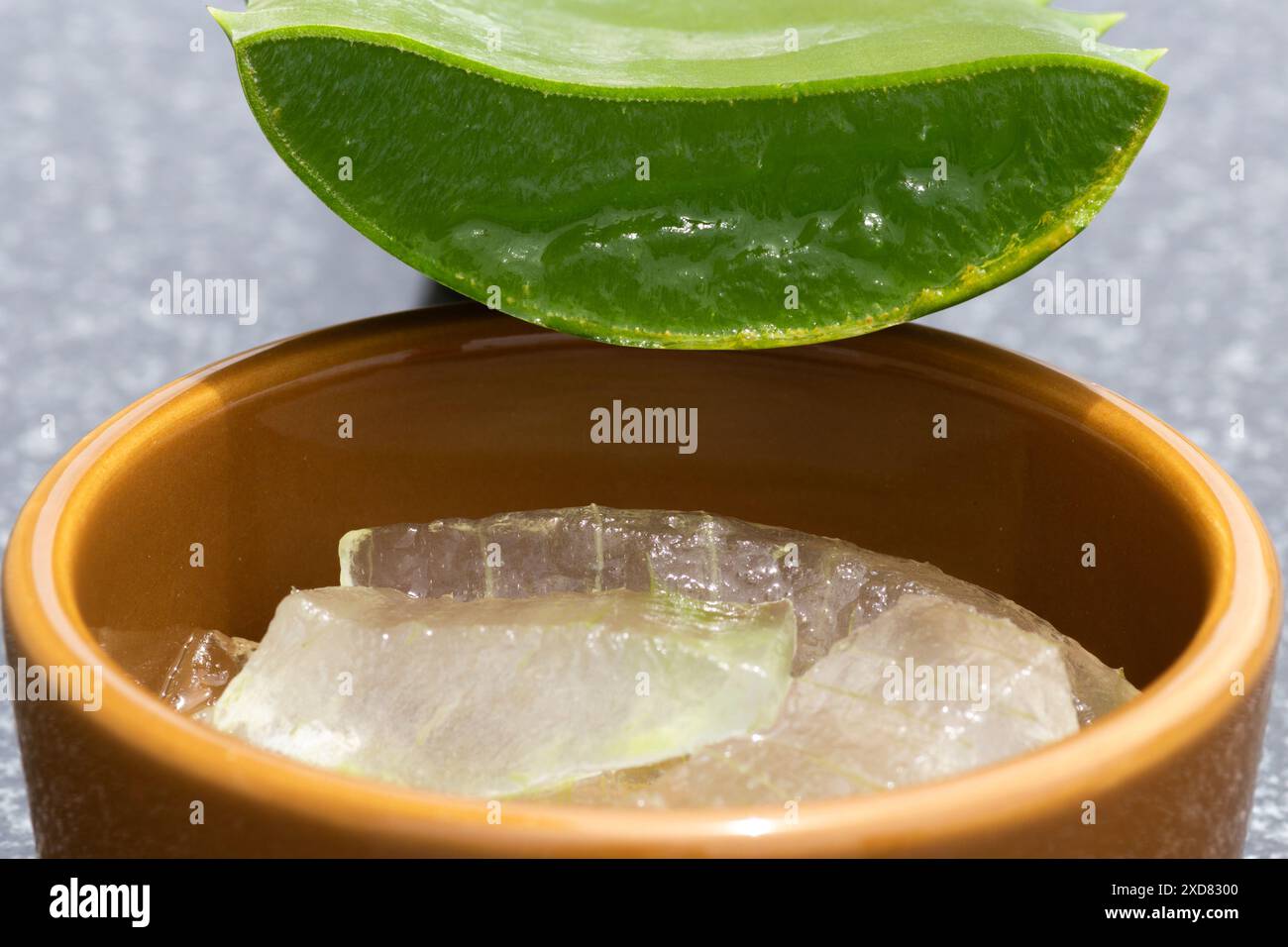 aloe vera bei katzen Bio-Katzenfutter mit Huhn, Pute und Aloe Vera von Yarrah, 100 g main image 0