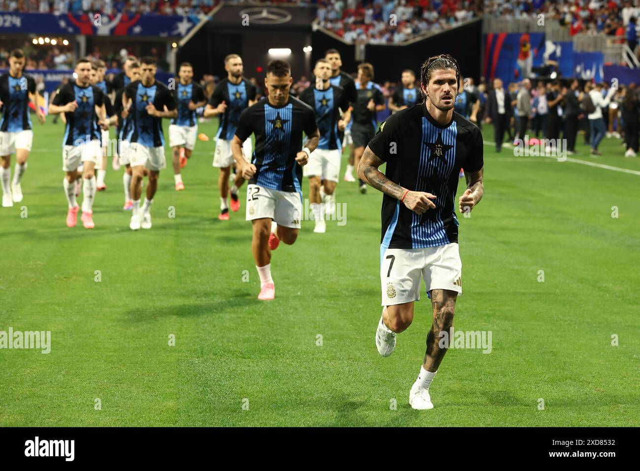 Argentina’s footballers make excersices during the warm up before the