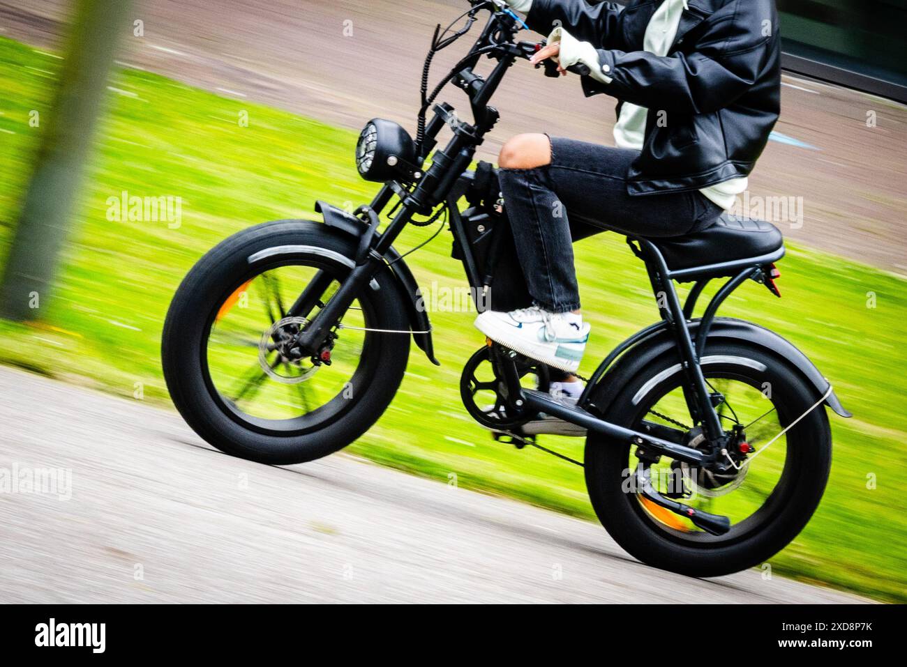 DORDRECHT A fat bike on the public road in Dordrecht. The fat bike is a popular means of transport among young people but it also causes many accidents because some of