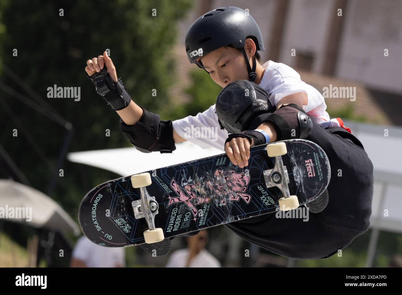 (240621) -- BUDAPEST, June 21, 2024 (Xinhua) -- Chen Ye of China ...