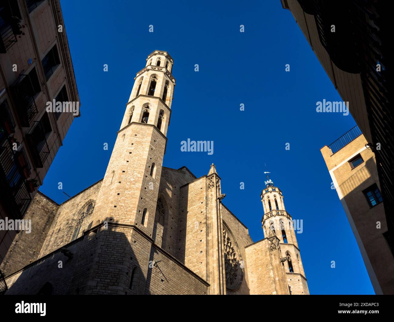 Catedral de barcelona spain hi-res stock photography and images - Alamy