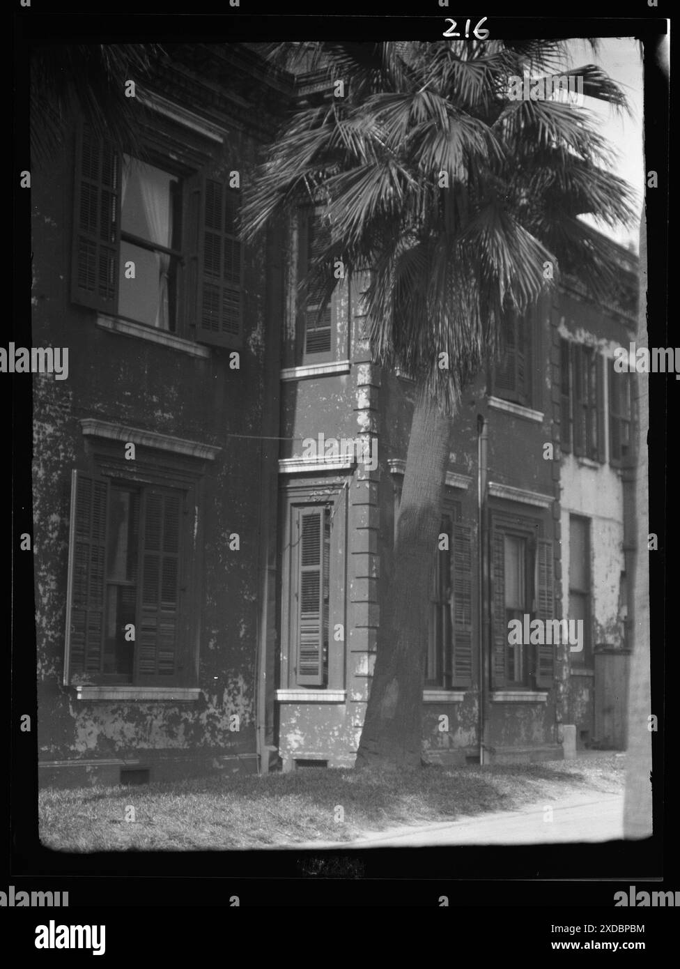 Row stone historic houses Black and White Stock Photos & Images - Alamy